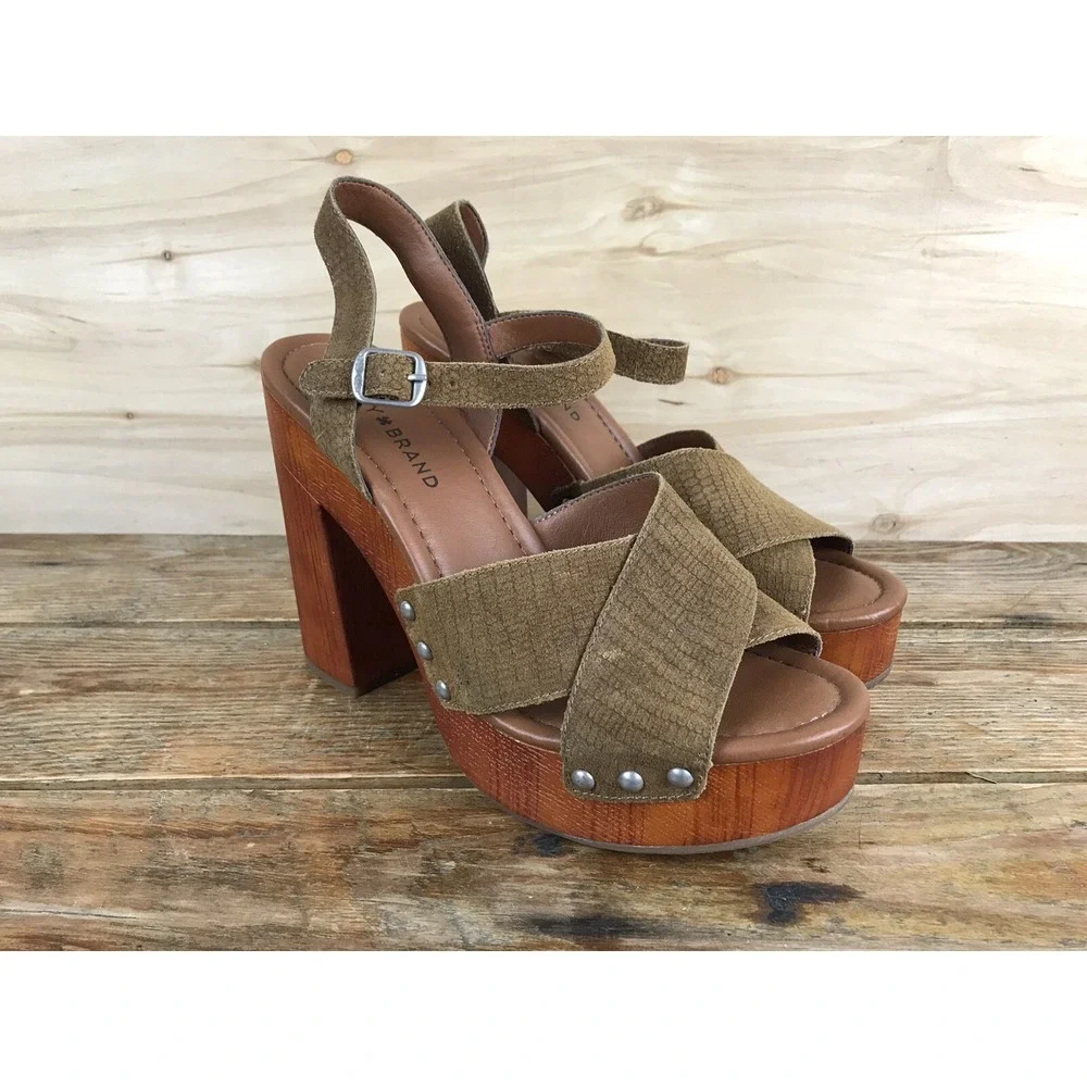 LUCKY BRAND 70s Look Studded Block Heel Sandal Suede Ankle Strap US 10 M EUR 40